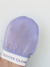 Load image into Gallery viewer,  Silk Face Neck Mitt Exfoliation | Revive Glow Silk Face|  Revive Glow
